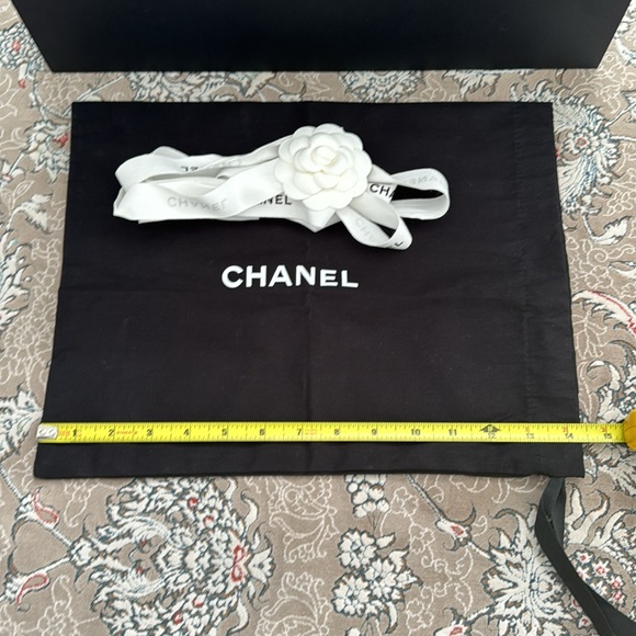 Chanel Black Shopping Bag with Accessories - Picture 3 of 6